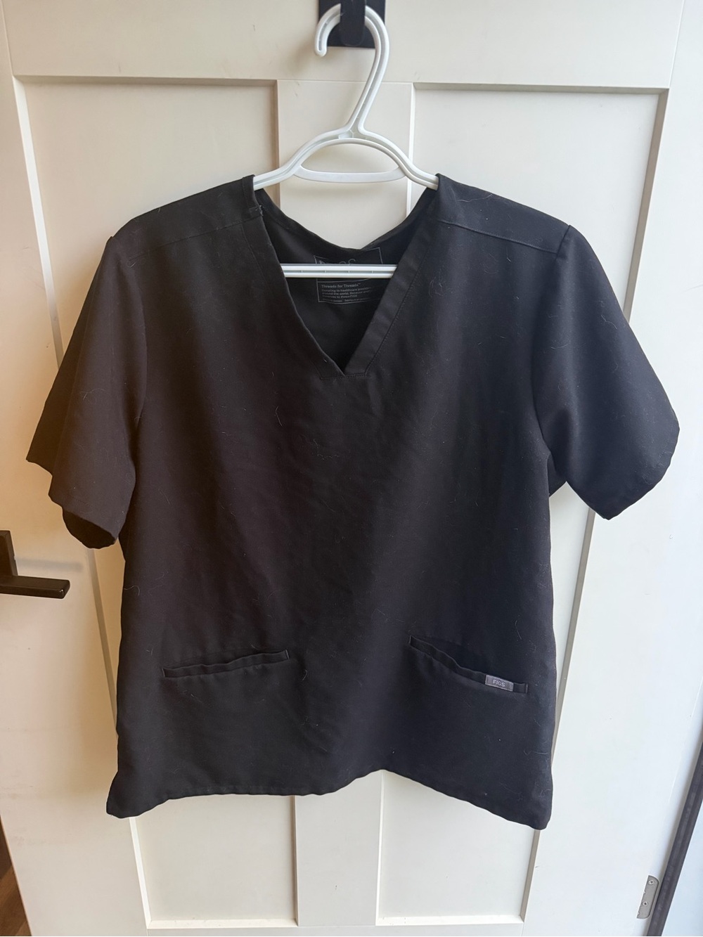 Figs Women's Black V-Neck Short Sleeve Scrub Top